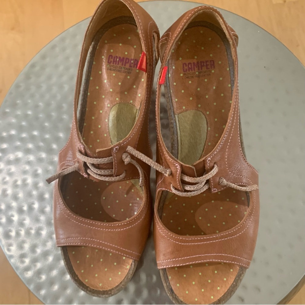 CAMPER Open Toe Closed Slingback Shoes in light brown Leather with rubber sole